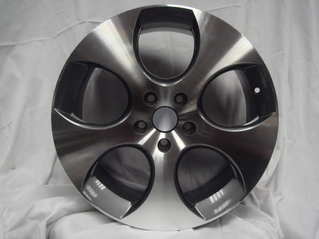 VW Golf GTI Alloy Wheels